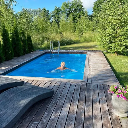 Kandimaa Saaremaal * Varpe