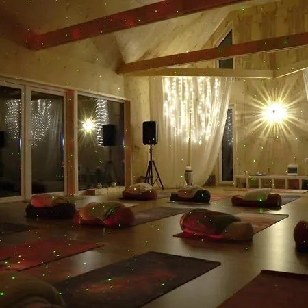 Kandimaa Saaremaal Villa *