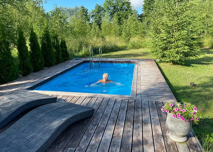 Kandimaa Saaremaal * Varpe